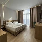 فندق Panorama & 4*