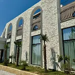 Panorama & فندق 4*