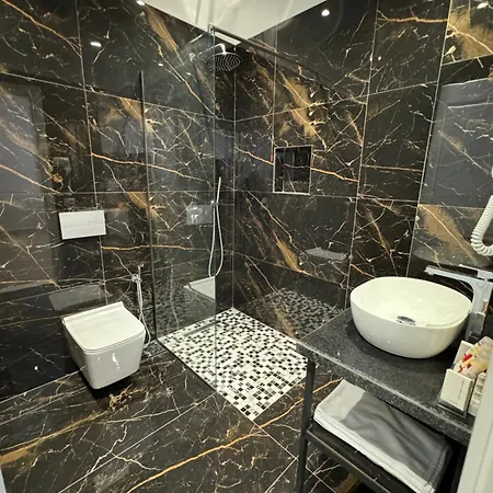 فندق Panorama & 4*