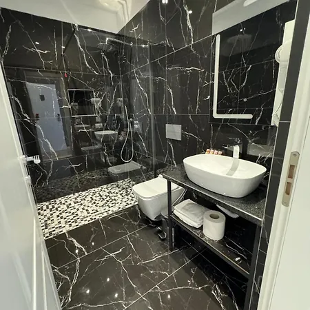 فندق Panorama & 4*