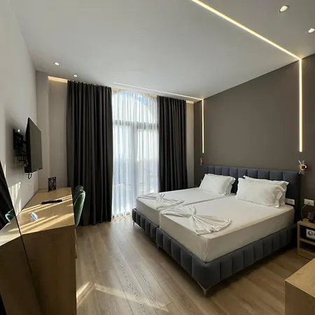 Panorama & 4* Elbasan