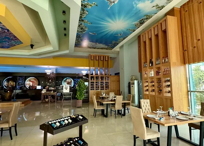 Panorama & 4* Elbasan