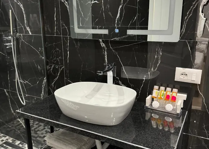 Panorama & 4* Elbasan